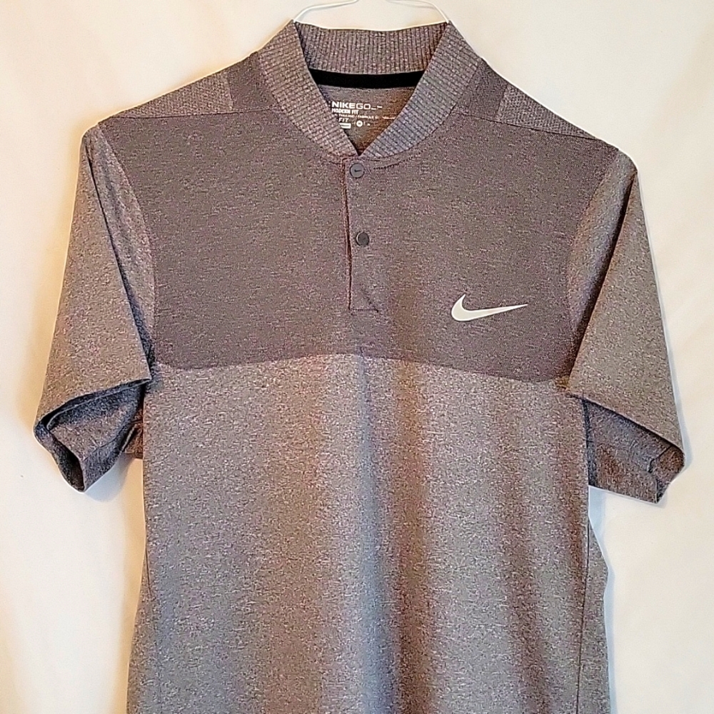 Nike golf shirt Medium